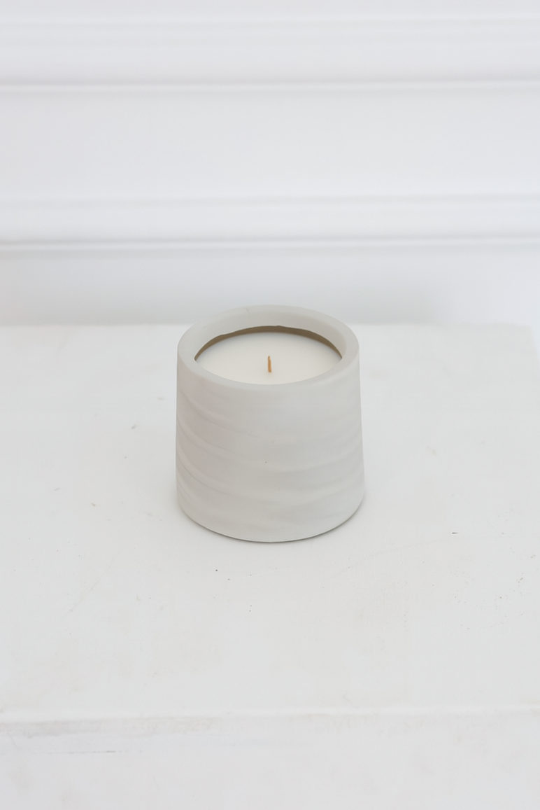 Single-Wick Luxury Candle