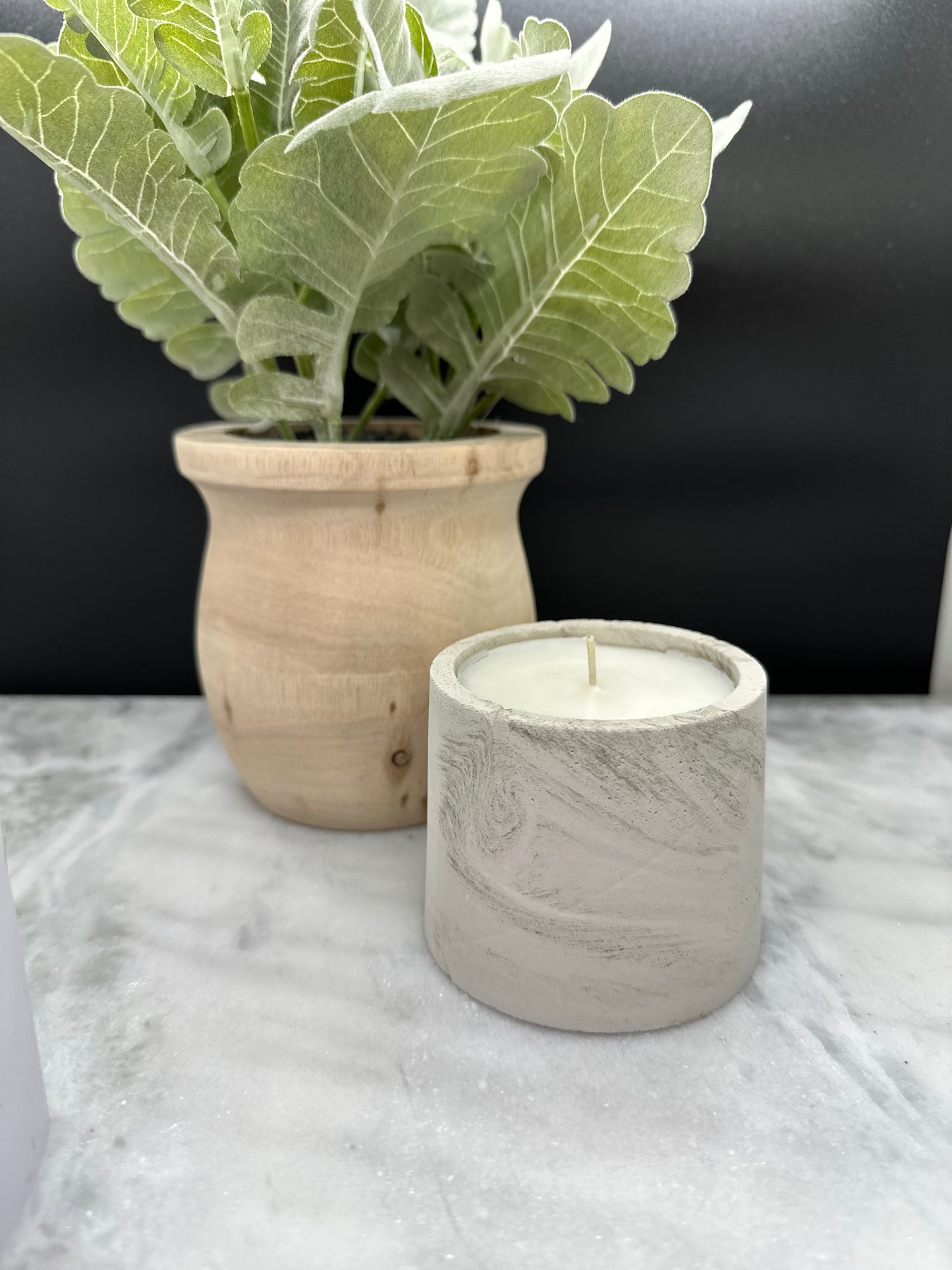 Medium Marble-Look